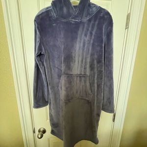 Beautiful velour sleep dress
